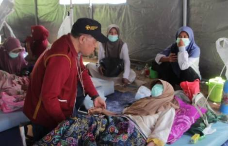 Resilience and kindness after Flores earthquake