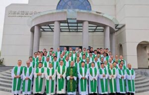 China’s priests and religious study Magnifica humanitas