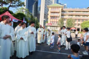 Over 8,000 attend Holy Spirit Seminary open day